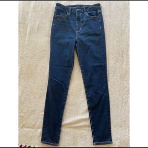 American Eagle Curvy Super High-Waisted Jegging
